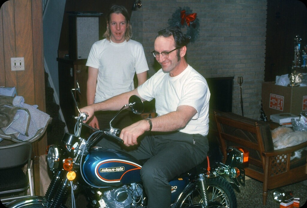 - - - - suitcase cycle DO