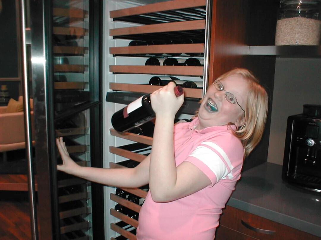 18 Embarrassing Photos People Might Regret Posting