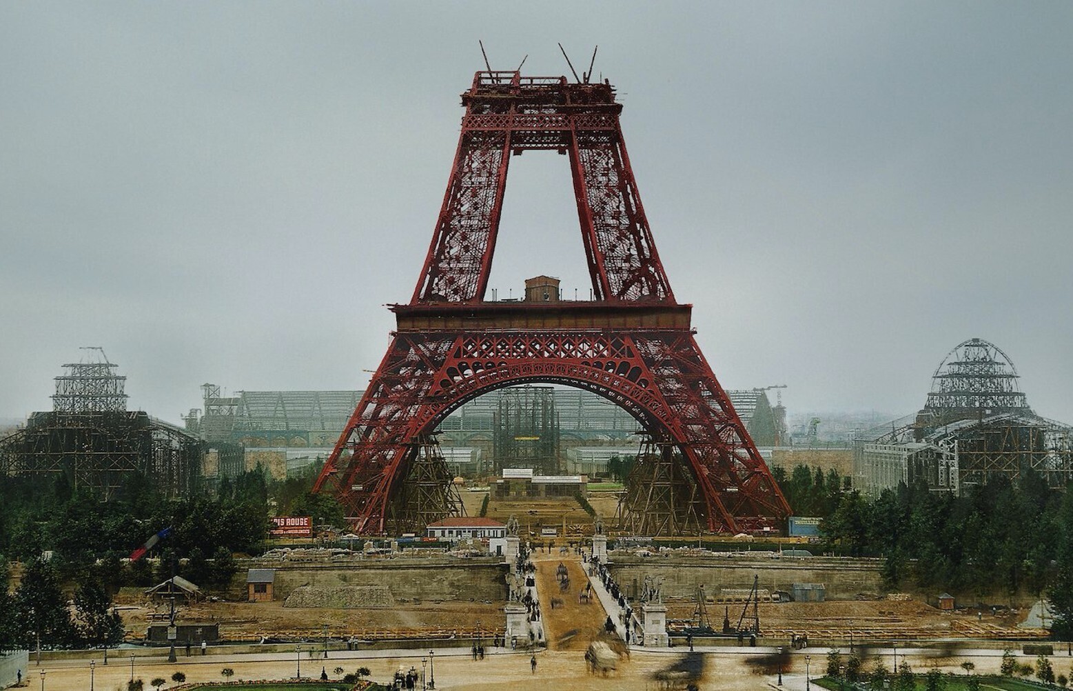 15 Photos Where History Doesn't Present Itself as Normal