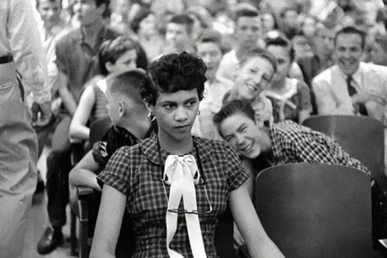 15 Photos Where History Doesn't Present Itself as Normal