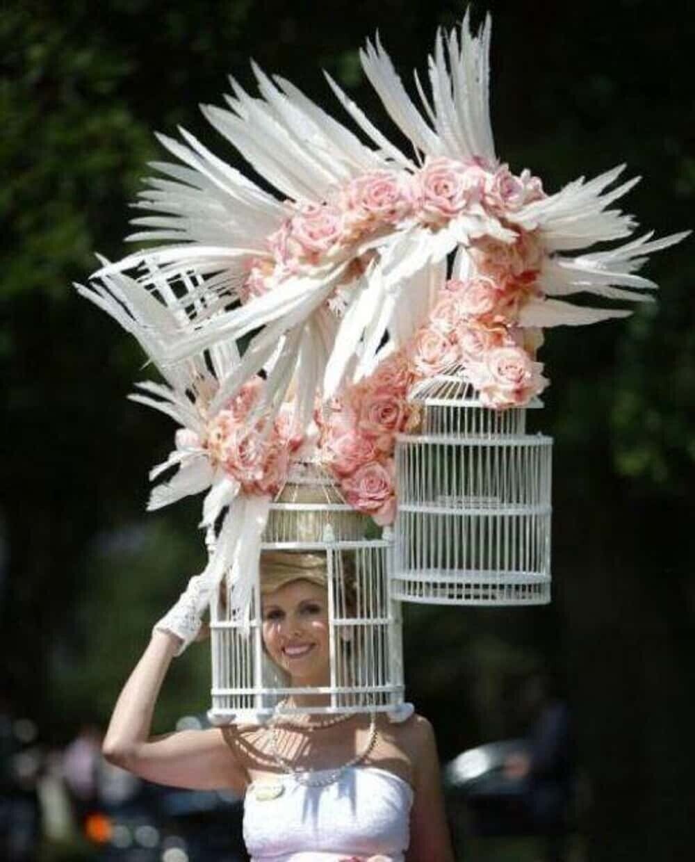 Photos Where Someone Should Have Said “Don’t Wear That”