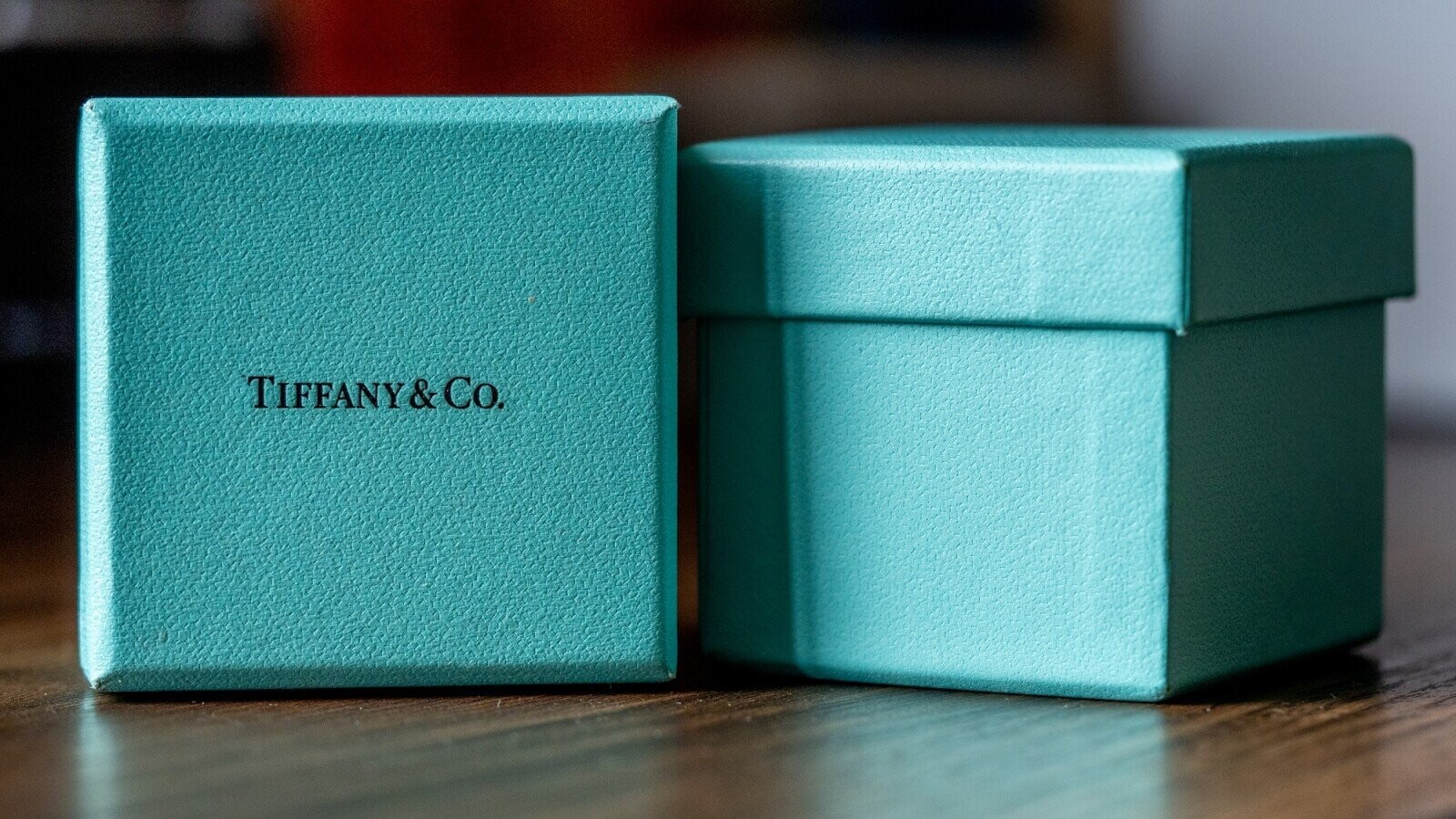 TIFFANY & CO.