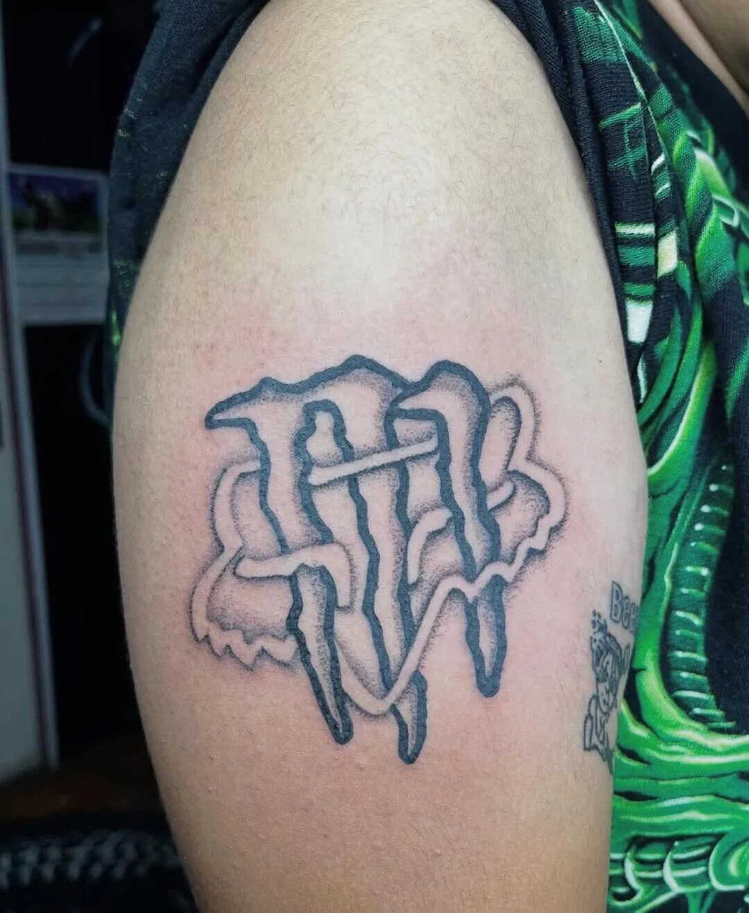 Photos Where Tattoos Failed in Both Design & Execution