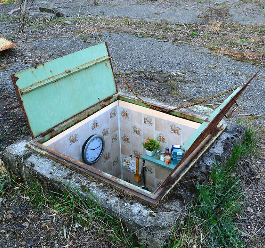 20 Photos Where We're at a Loss for What's Going On