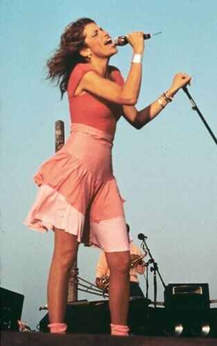 You're So Vain: The Legend of Carly Simon in Photos