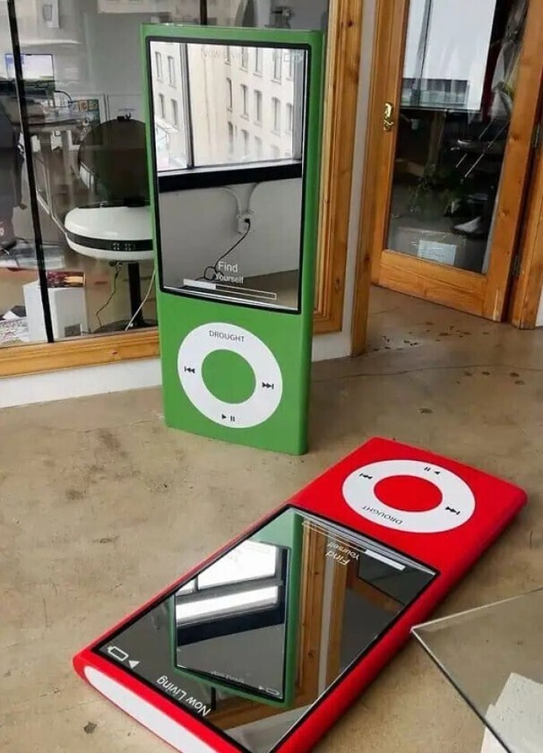 20 Photos Where We're at a Loss for What's Going On