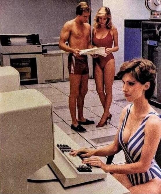 Photos of Fitness and Gym-Goers from the 1980s' Peak