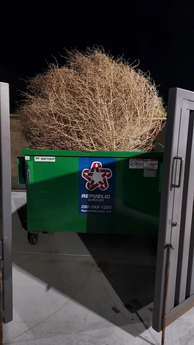 W WASTEQUIP REPUBLIC SERVICES 208-345-1265 RepublicServices.com