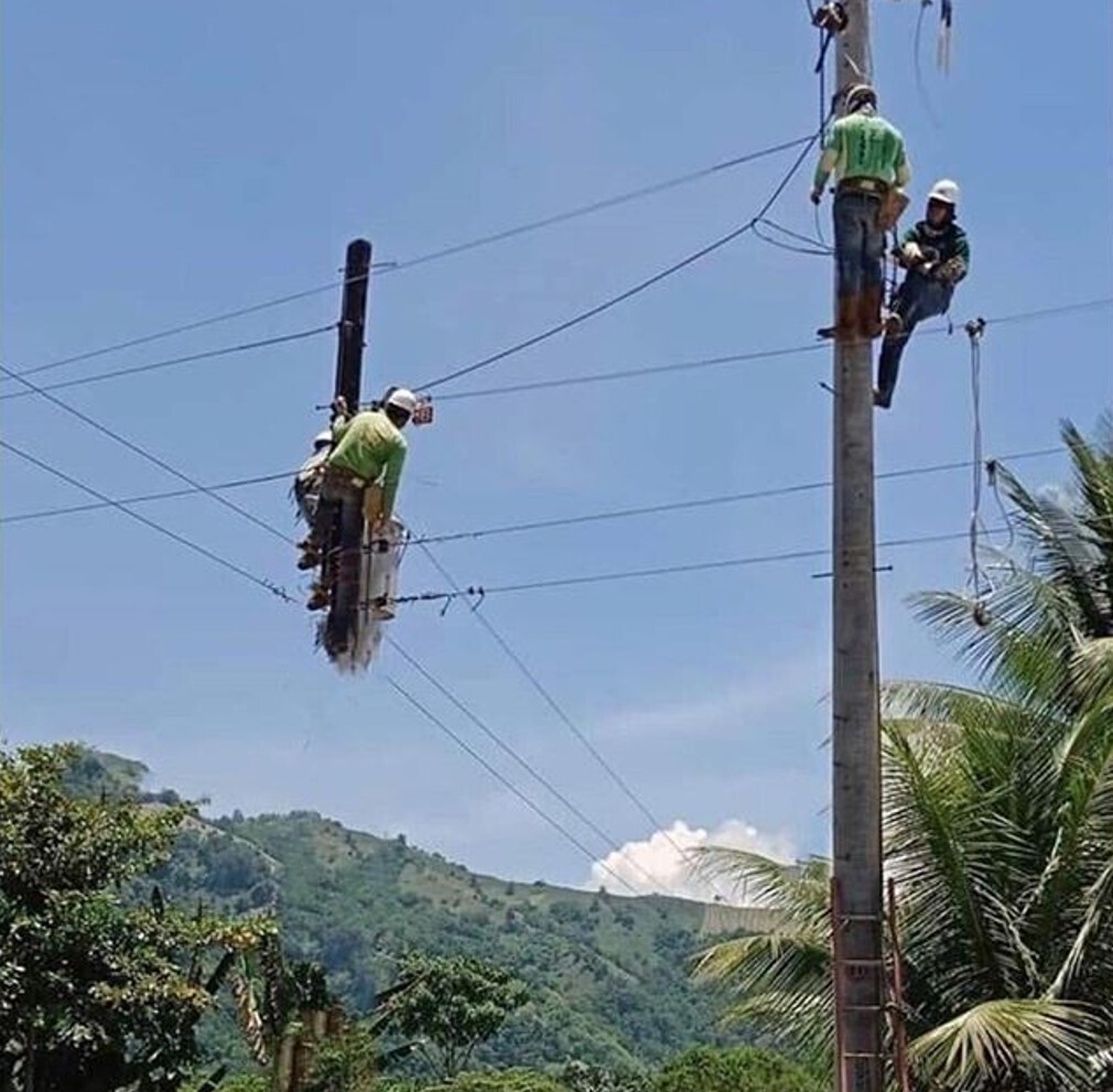 15 Photos That Couldn't Afford to Hire Common Sense | Cracked.com