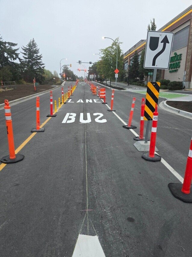 HOLE ROUDS - LANEL BUZ