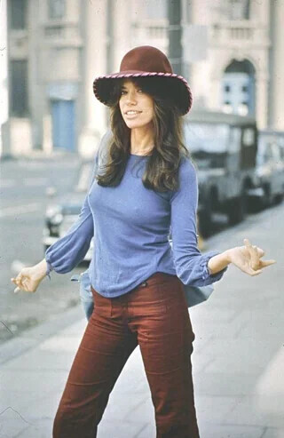 You're So Vain: The Legend of Carly Simon in Photos