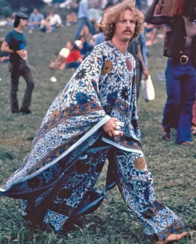 20 Photos from Life in 1969 That History Class Skipped