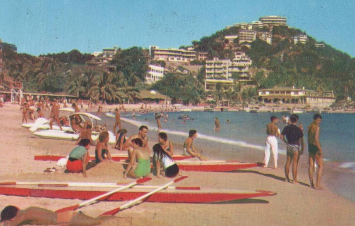 Photos Around the World Bringing the 1970s Heat