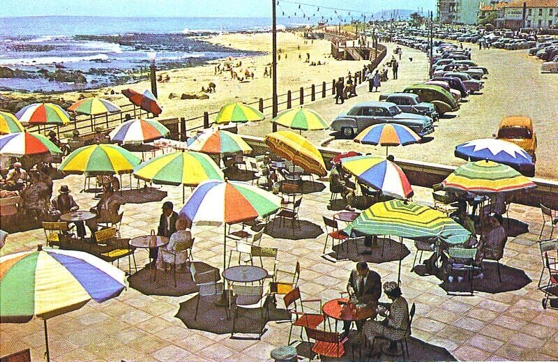 Photos Around the World Bringing the 1970s Heat