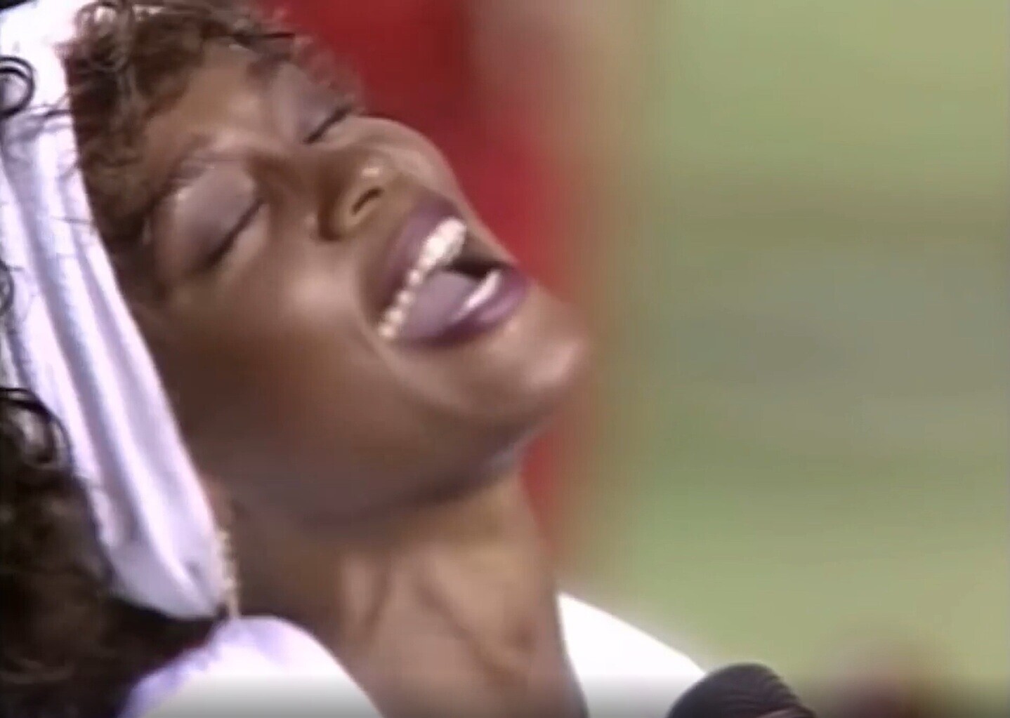 Disgraceful Lip Syncing Artists for the Hall of Shame