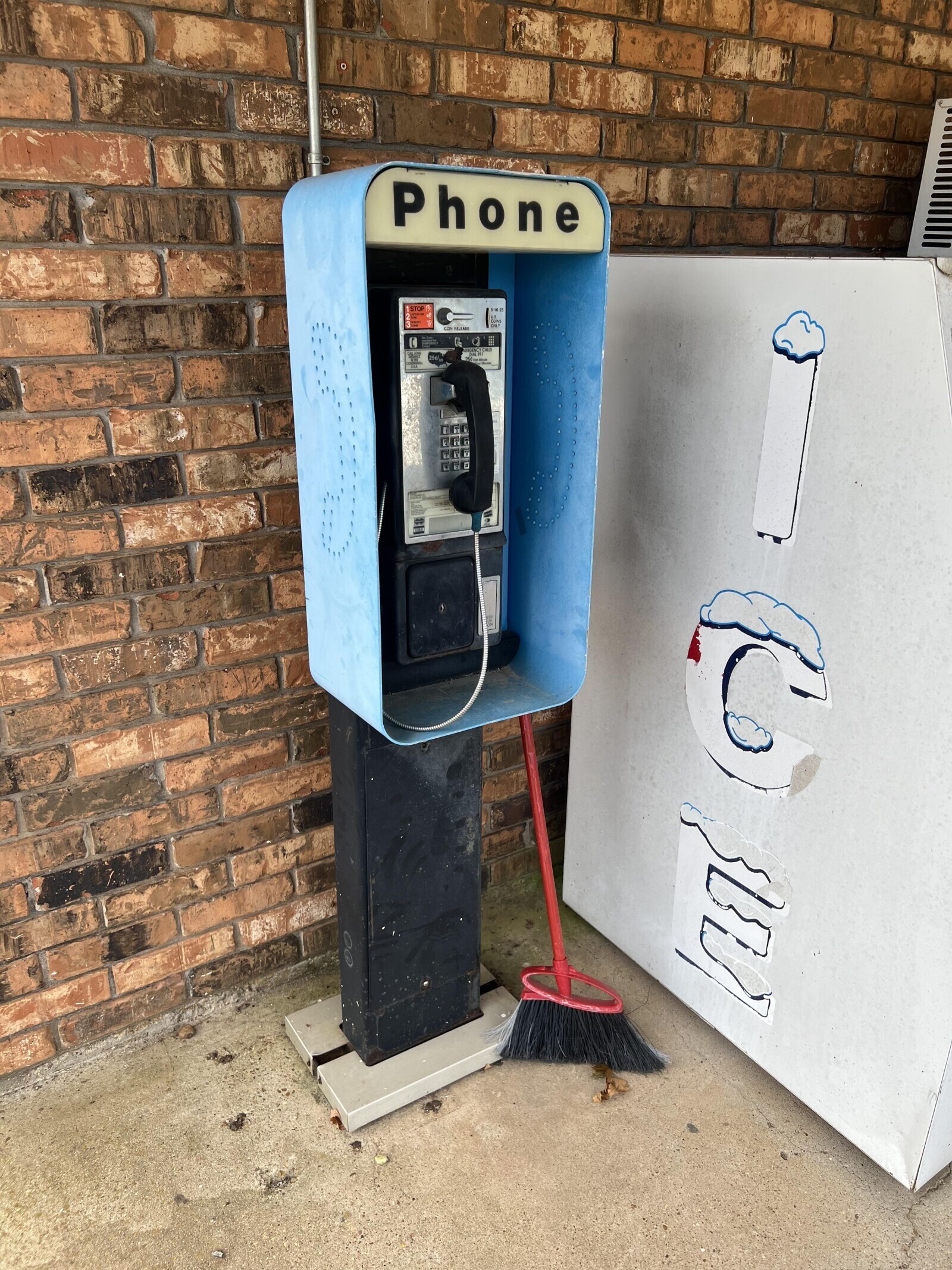 Phone ENC CALL R BUT