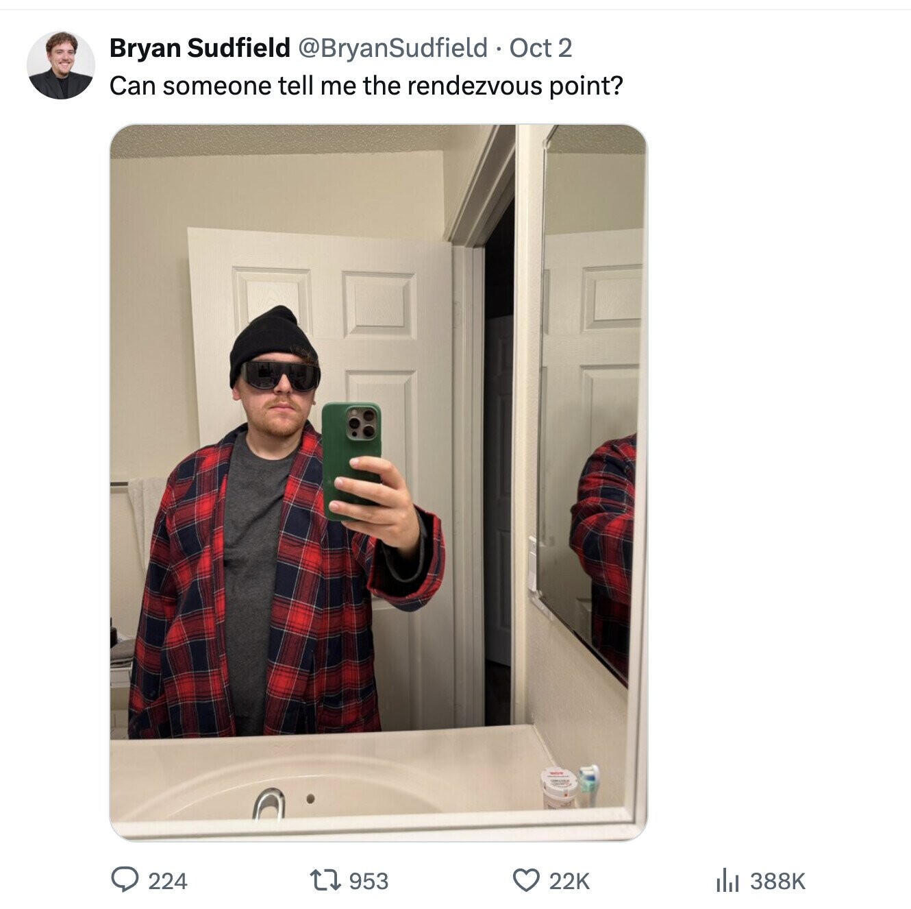 Bryan Sudfield @BryanSudfield Oct 2 Can someone tell me the rendezvous point? 224 953 22K del 388K 