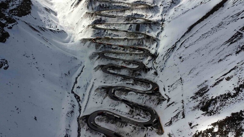 Sketchy Roads Suitable for the Highway to Hell