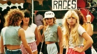 1980s Photos That Just Ooze 1980s