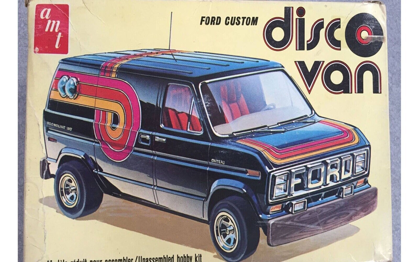 Classic Vans That Looked Like Rolling Bedrooms