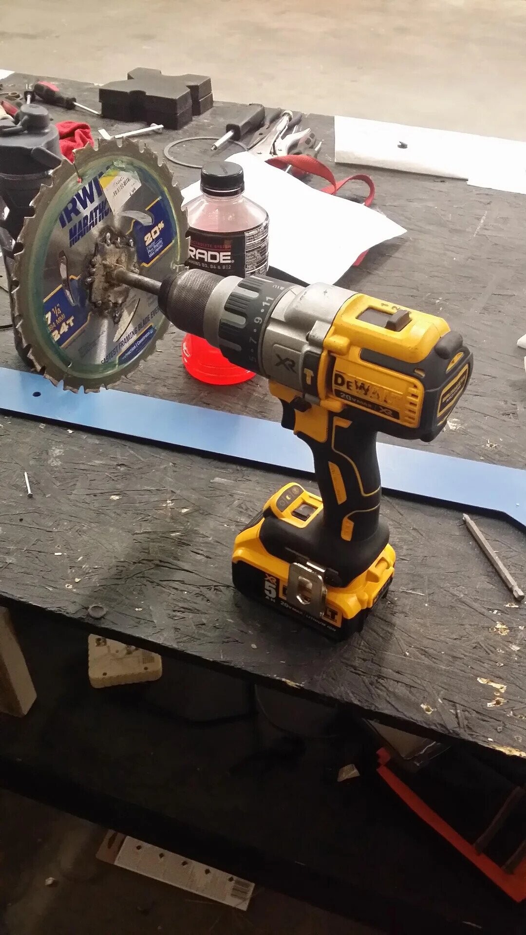 Photos Where Nobody Knows How to Use Power Tools