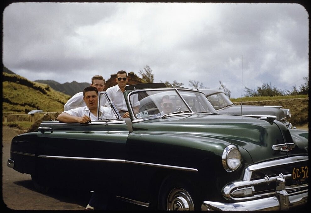 Photos That Deliver the American Dream’s Fake Promise