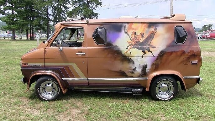 Classic Vans That Looked Like Rolling Bedrooms