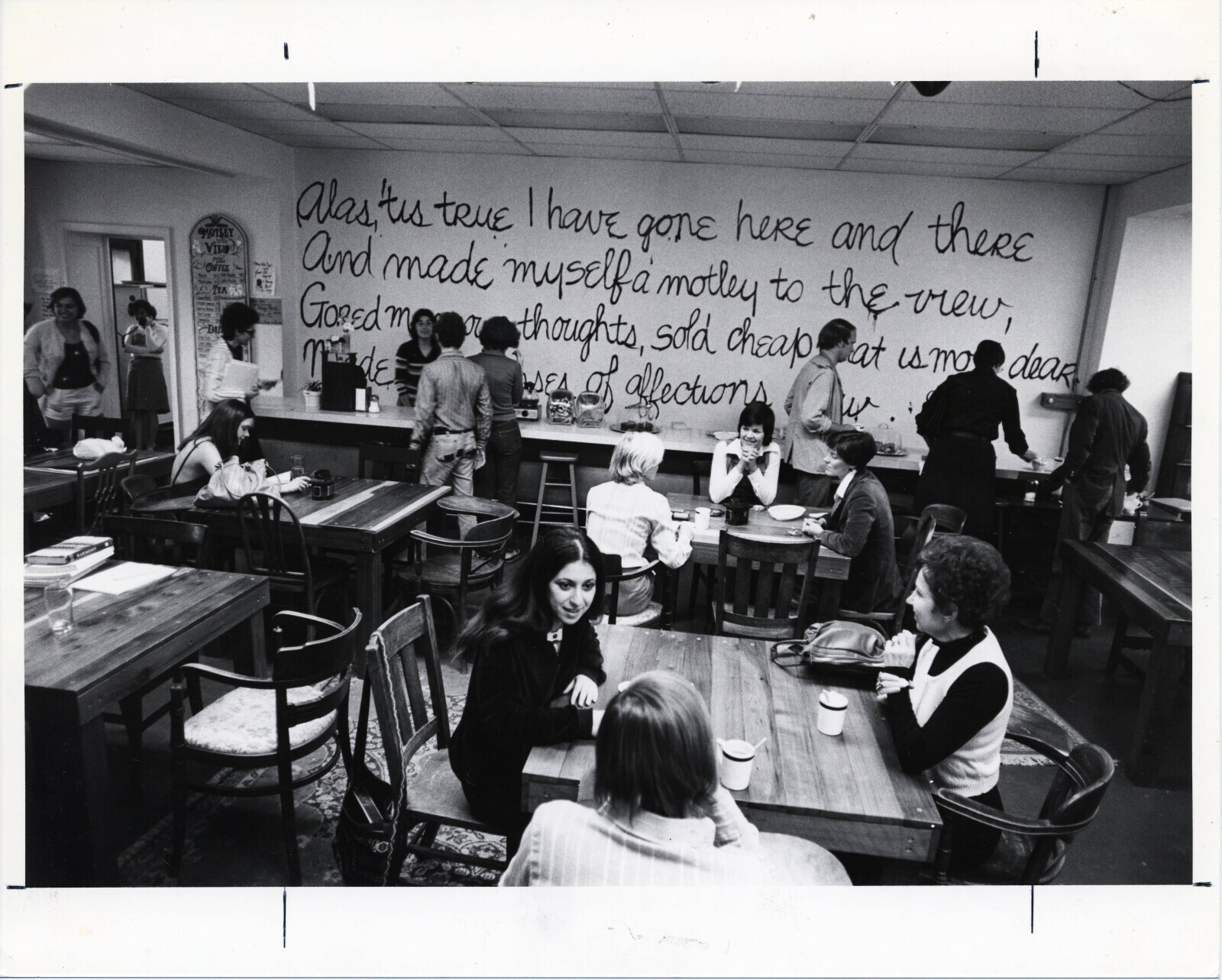 MOTELY Alas; this tRue have gone here and there VIEWAY COFFEE 1 a and made myselfa motley to the view, TEA Goosed m 07 Dri thoughts, sold cheap at ismo dear n de ADEA of affections