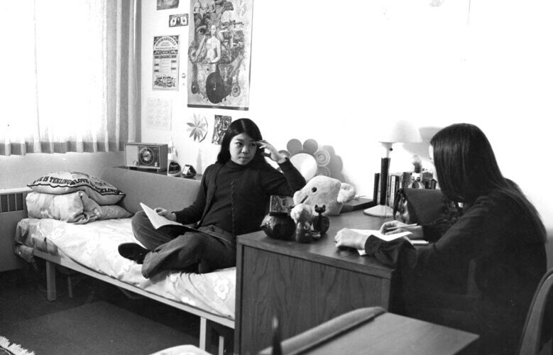 What College in the 1970s Looked Like if You Weren’t Cool