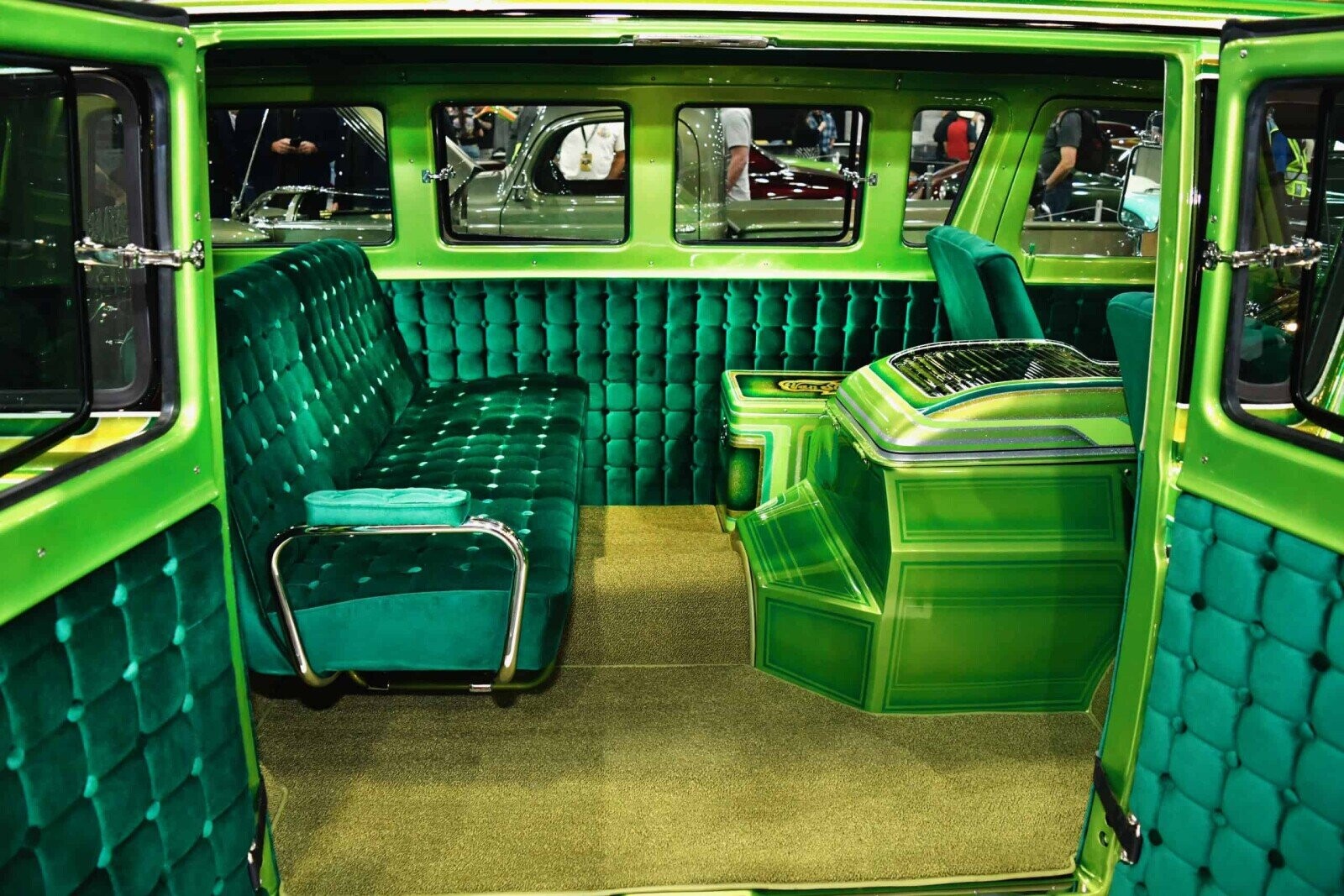 Classic Vans That Looked Like Rolling Bedrooms