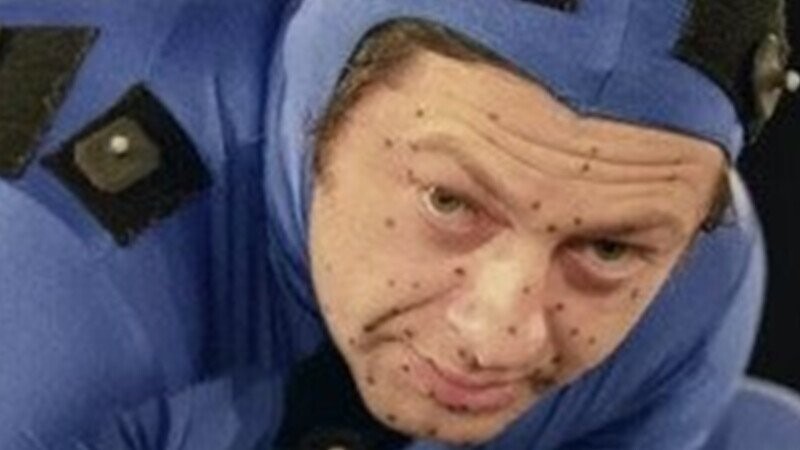 12 Behind-the-Scenes Photos That Ruin Iconic Scenes (And Actually Improve The Bad Ones)