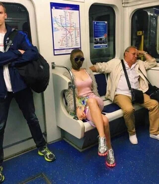 15 People Who Fell Asleep in Progressively Worse Places