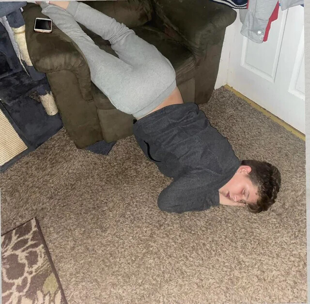 15 People Who Fell Asleep in Progressively Worse Places