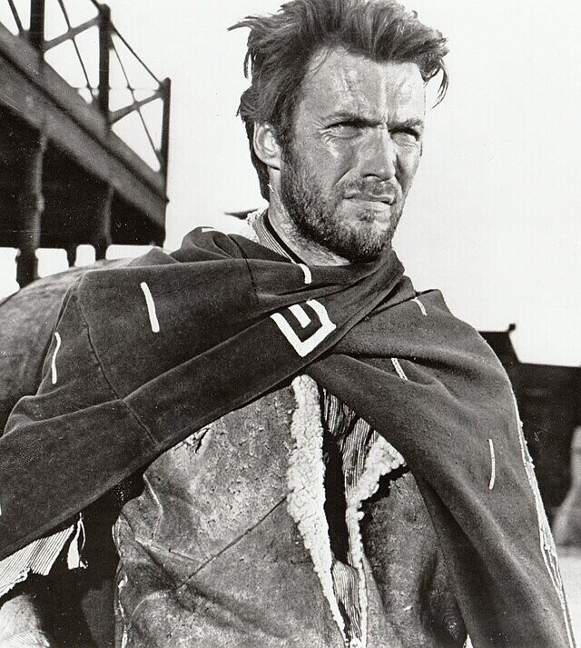 20 Old School Actors Looking Buff and Cool
