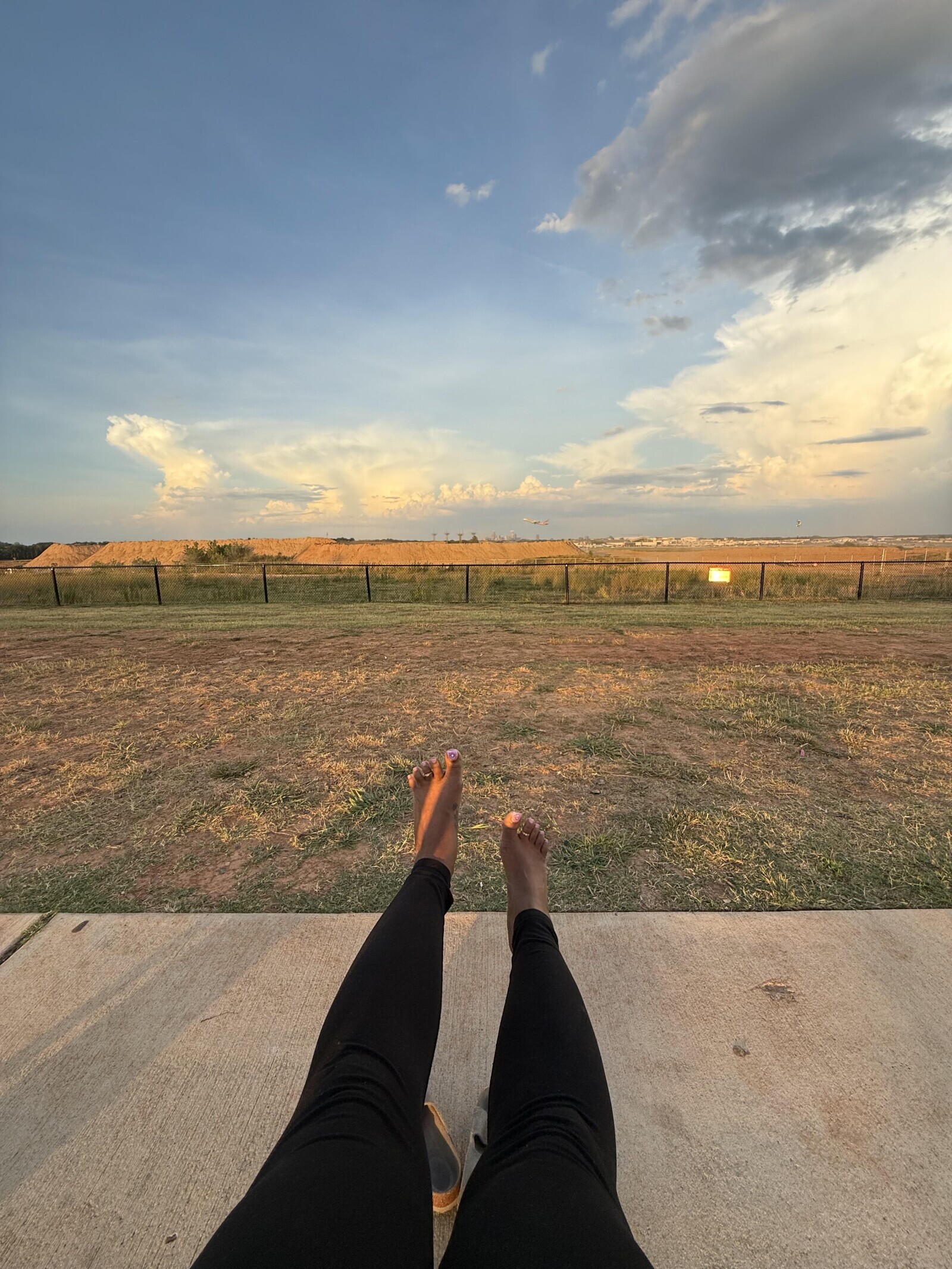 20 Plane Passengers That Need a Trip to the Shoe Store