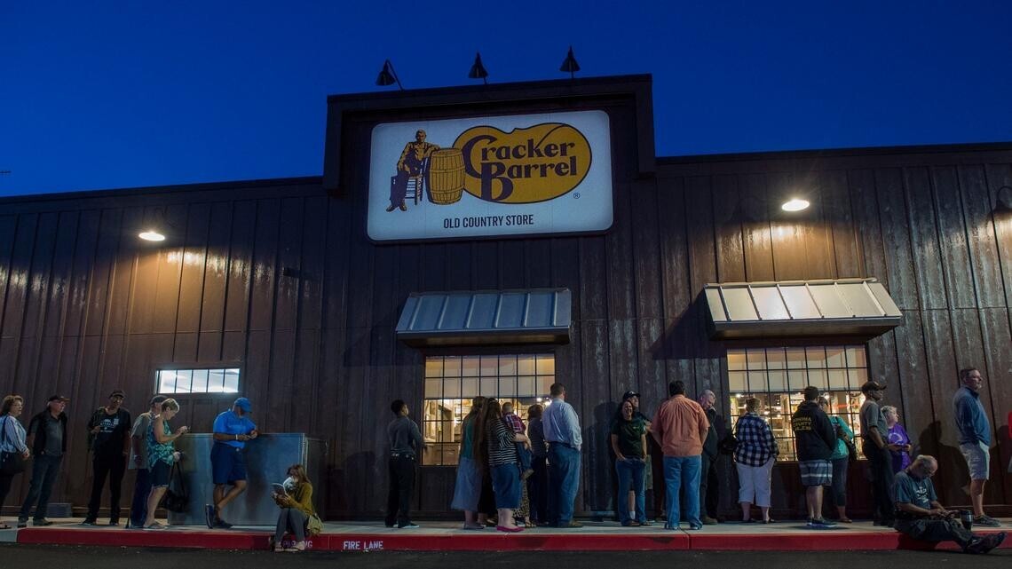 The Story Of Cracker Barrel From The Very Beginning