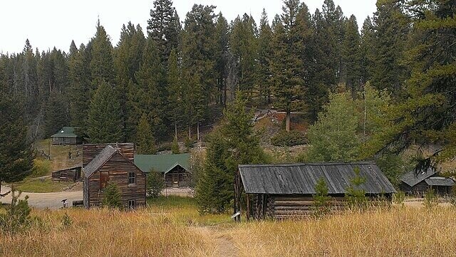 America's Ghost Towns That Time Left Behind and Forgot