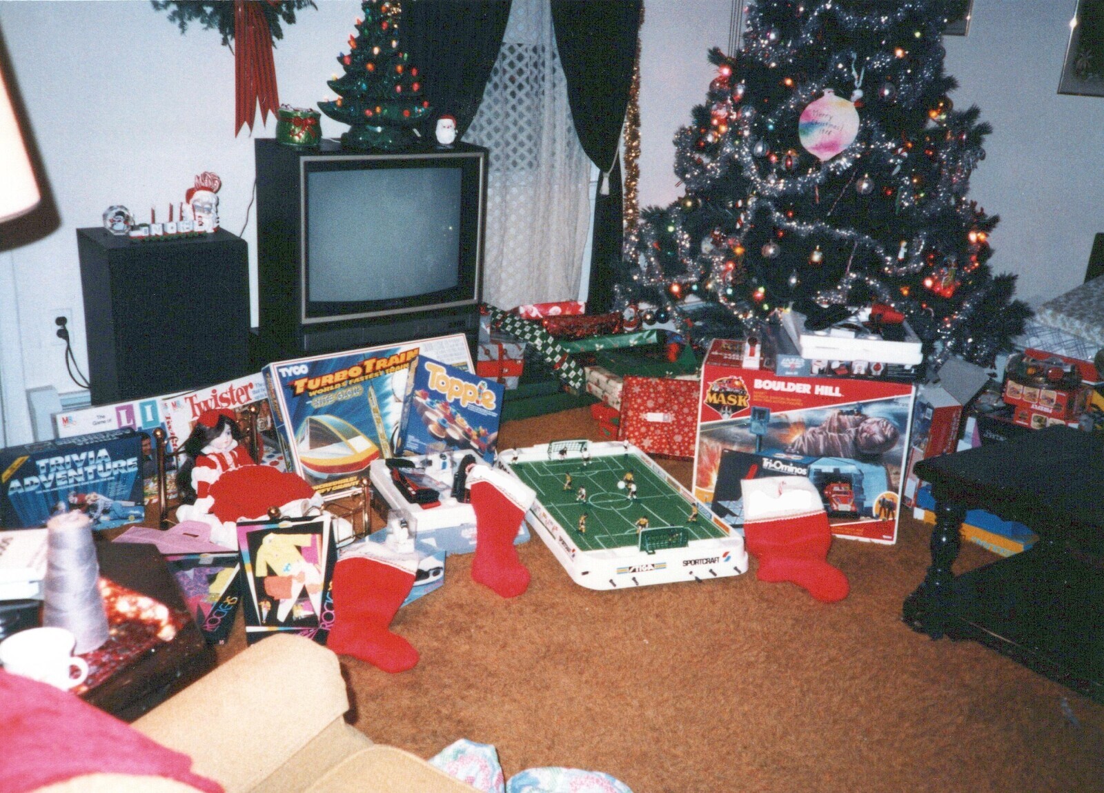 TYCO TURBOTRAIN Toppie The Game Twister L O HITE-GLOW BOULDER HILL MASK the A Tri-Ominos SPORTCRAFT ROCKRS