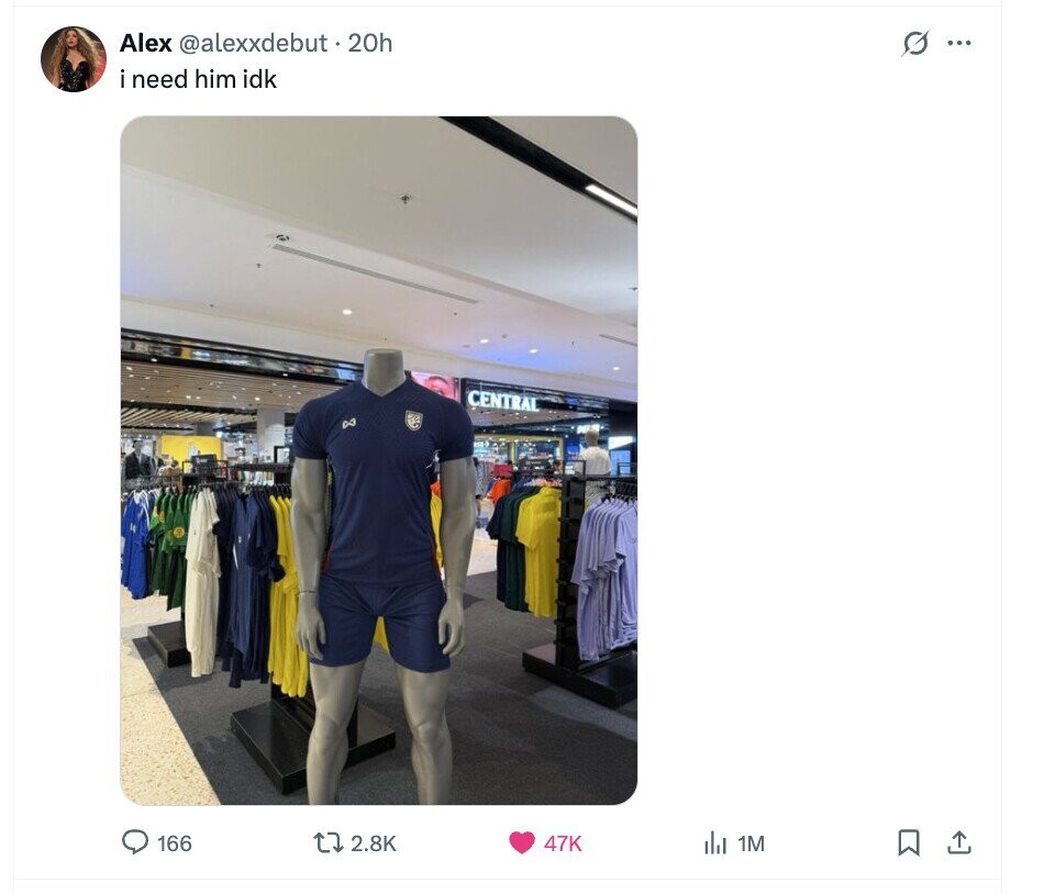 Alex @alexxdebut.20h G ... i need him idk CENTRAL 166 2.8K 47K del 1M 