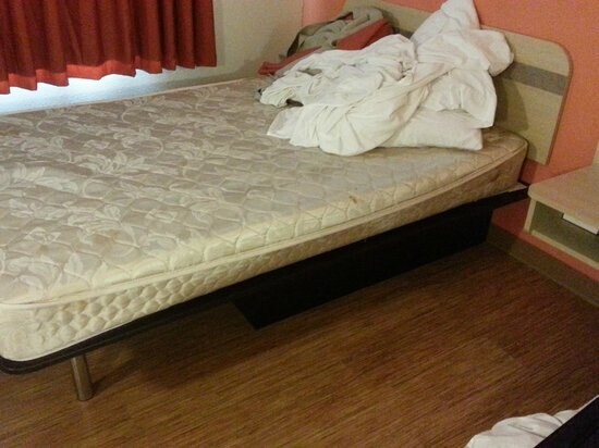 20 Trash Hotels to Keep You Sleeping in Your Car