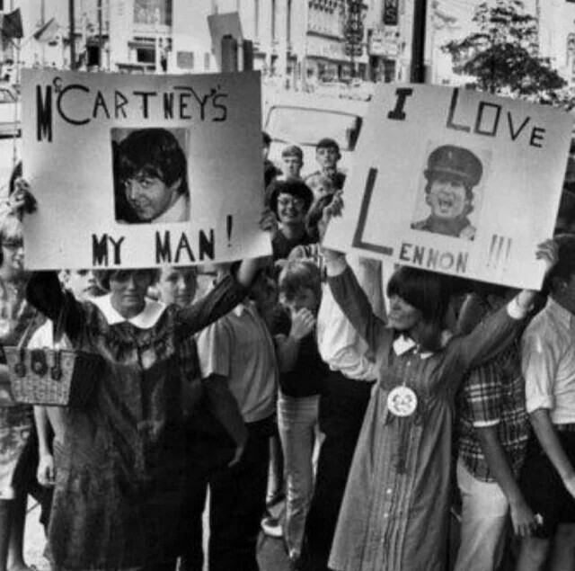 LOVE I CARTNEY'S с L ENNON MY MAN!