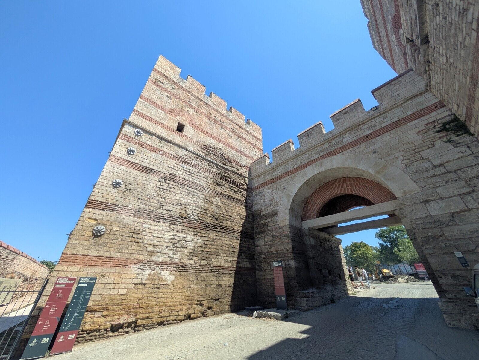 Historical Events That Almost Never Happened