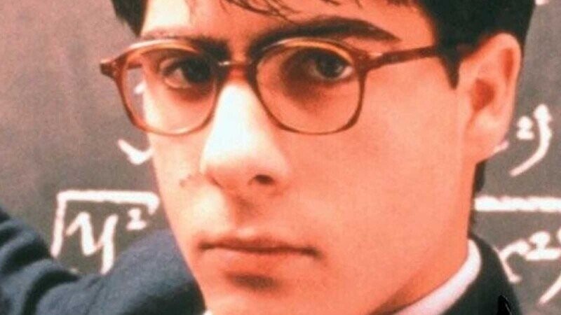 40 Random Bits of Pop-Culture Trivia That Sprang Haphazardly Out of Our Crime-Inspecting Uncle’s Head