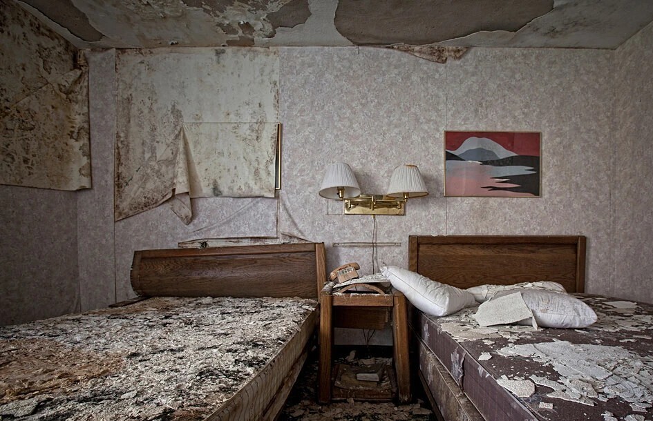 20 Trash Hotels to Keep You Sleeping in Your Car