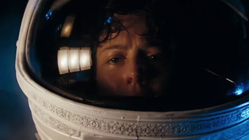 27 Random Bits of Trivia We Disseminated From Our Noggins Like So Many Dandruff Flakes