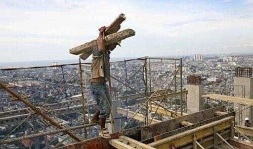 Photos Where Trust Me Doesn't Inspire Confidence