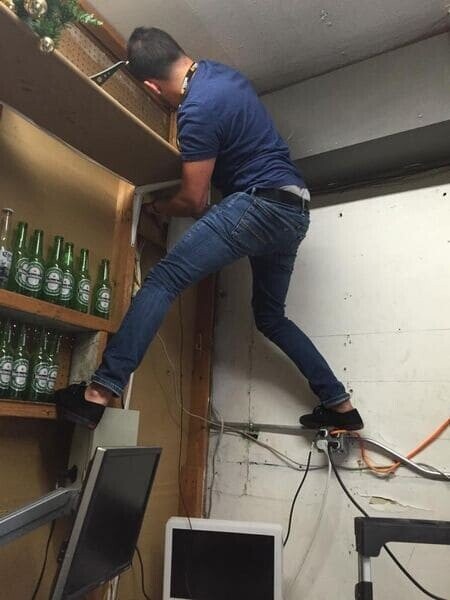 Photos Where Trust Me Doesn't Inspire Confidence