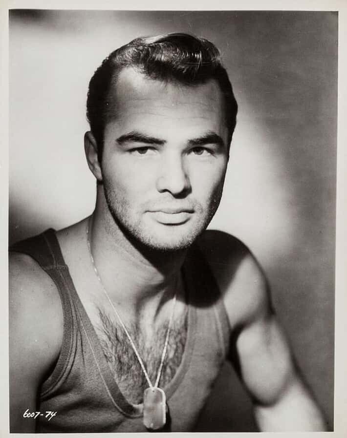 20 Old School Actors Looking Buff and Cool