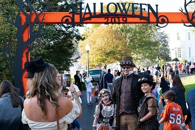 Times the White House Looked More Cursed Than Clean