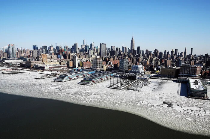 Photos of the Concrete Jungle as a Winter Wonderland